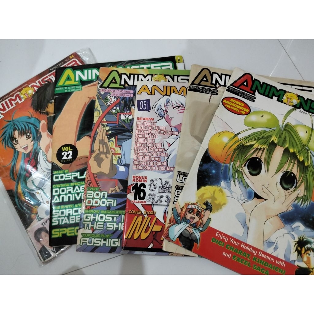 Majalah Animonster Anistar Preloved