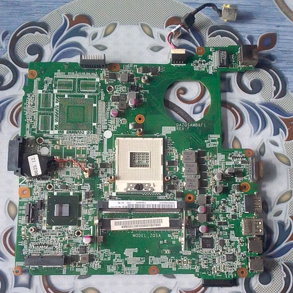 motherboard acer E1-471 ZQSA