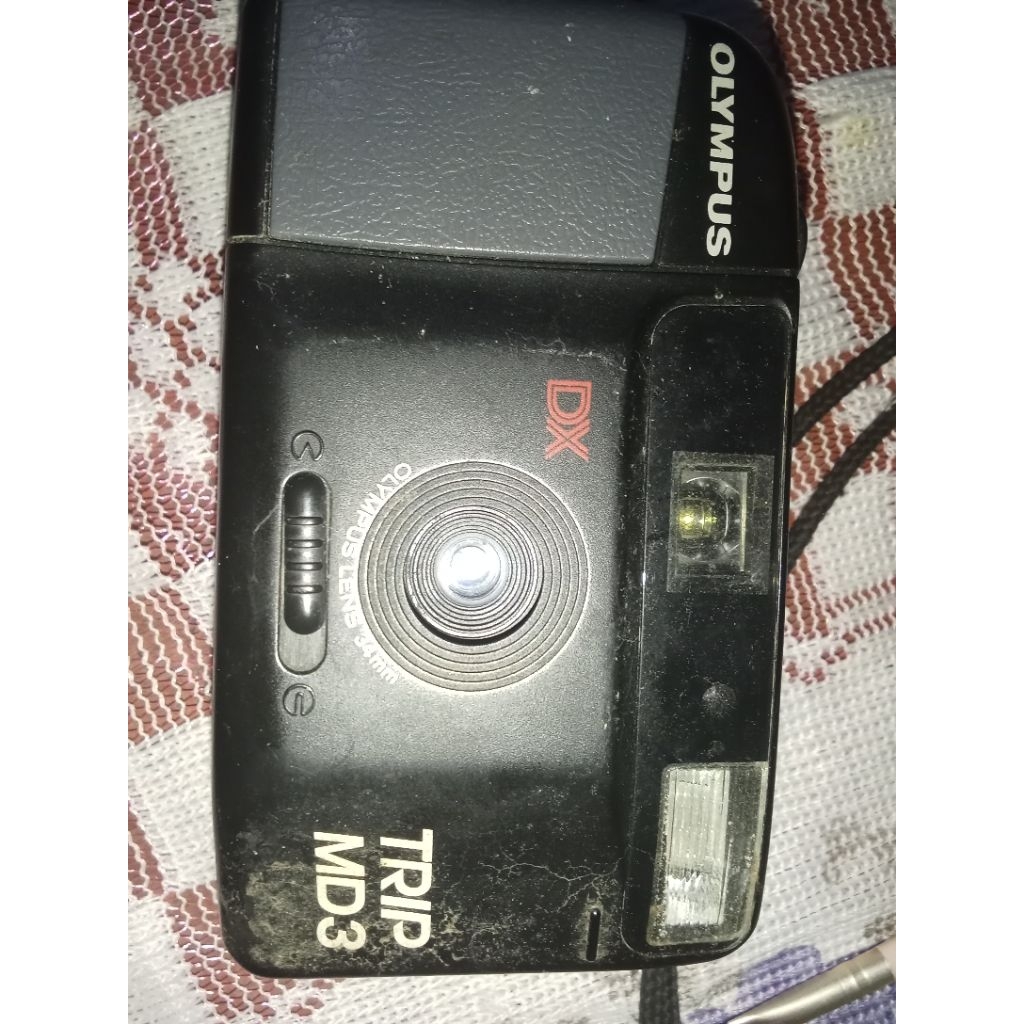 Kamera jadul Olympus Trip MD3