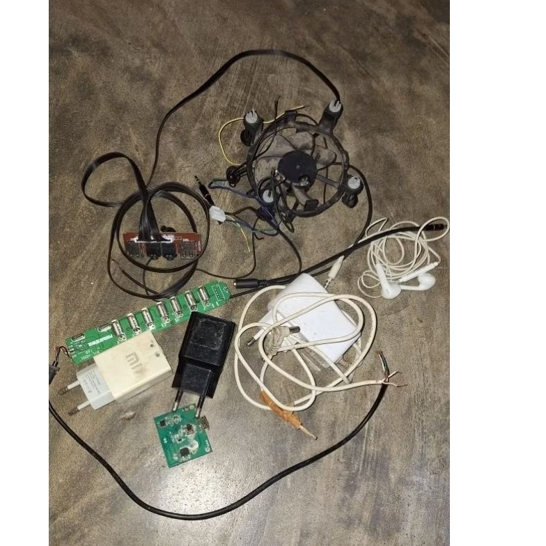 borongan elektronik rusak