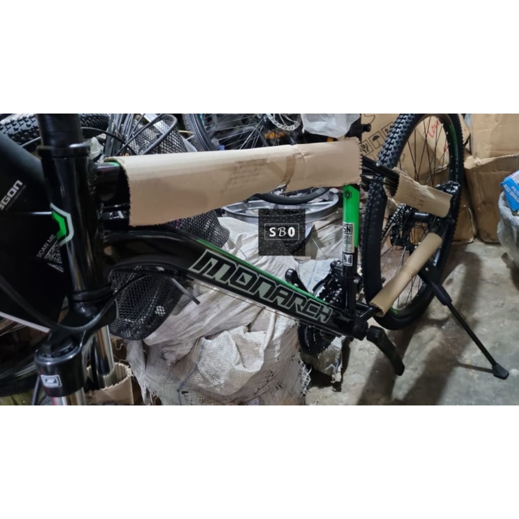Sepeda MTB 26 Inch Polygon Monarch M5