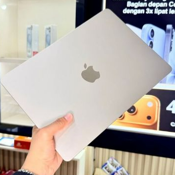 MACBOOK AIR M28/256 EX IBOX MULUS DAN LEGKAP