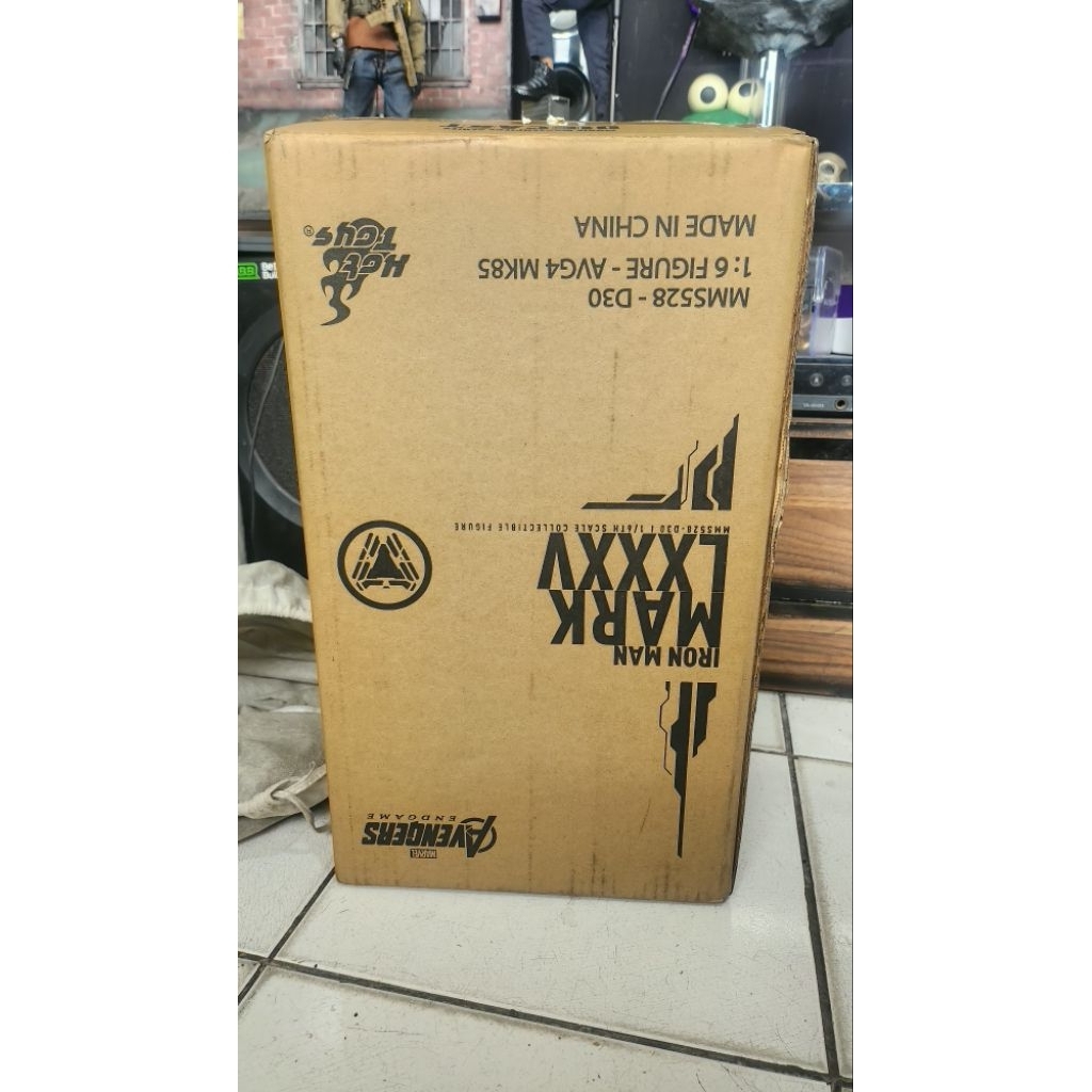 hottoys iron man mark 85 mulus diecast