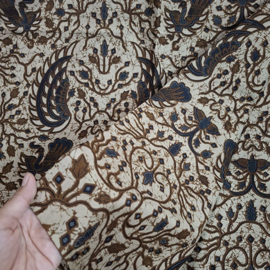 Kain Jarik Rok Wiru Blangkon Batik Sidoasih Kantil Garuda Lasem
