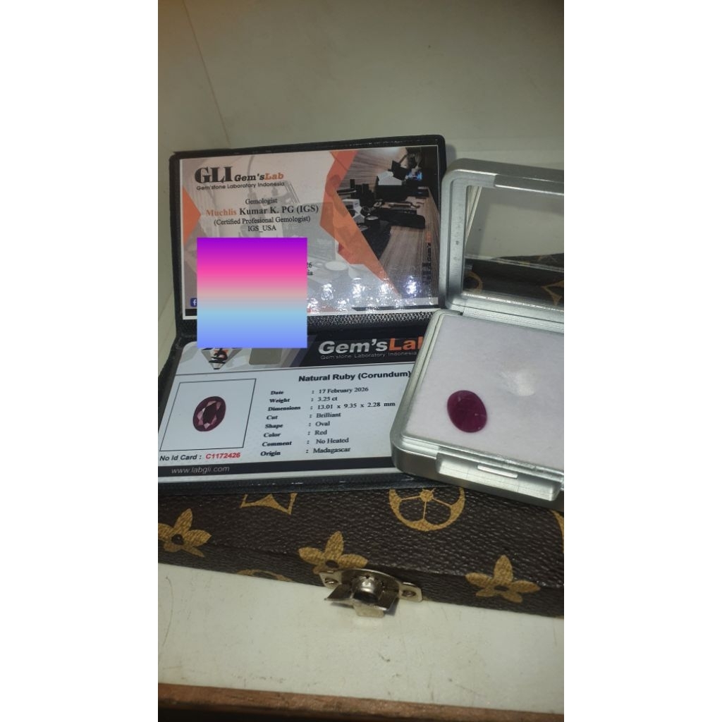 NATURAL RED RUBY NO HEATED MEJA LEBAR KING OF GEMS