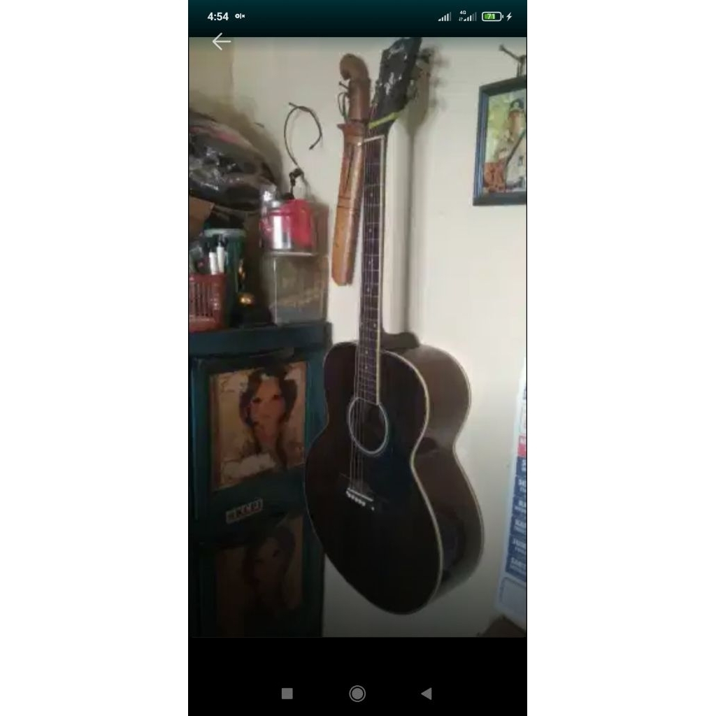 Gitar Akustik Fender