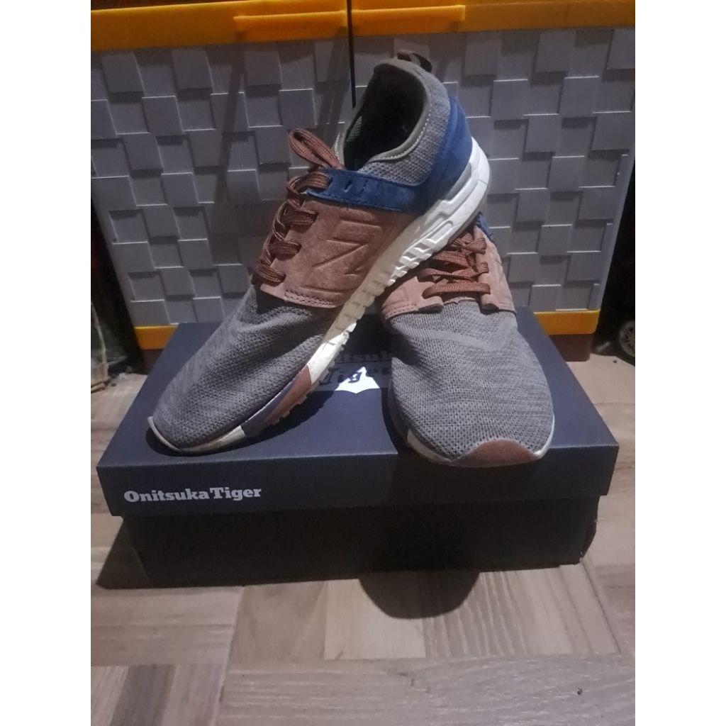 Sepatu New Balance Second