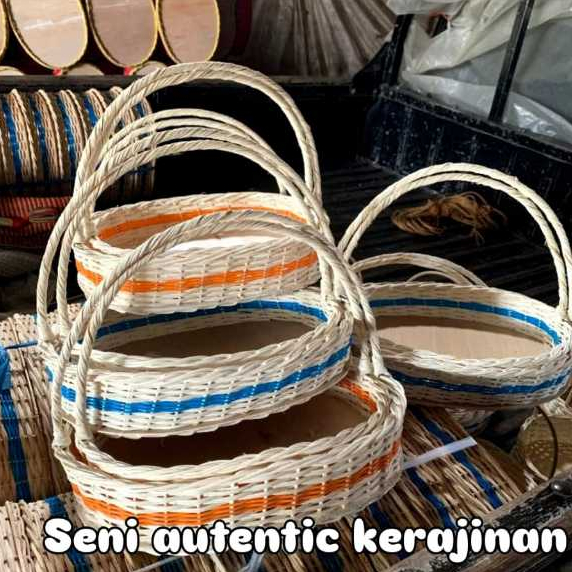 BELI 1 DAPET 2PCS Keranjang Rotan Parcel Anyaman Motif Bulat Oval Sttrip Baki Seserahan Lamaran Pern
