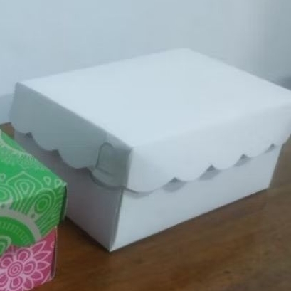 Dos putih kotak kue atau nasi R3 15x10.5x7 cm