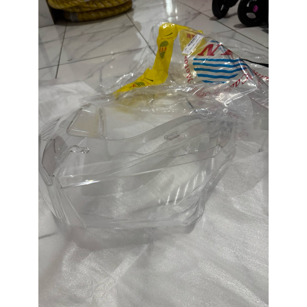 MIKA LAMPU DEPAN VARIO 125 / 150 LED OLD