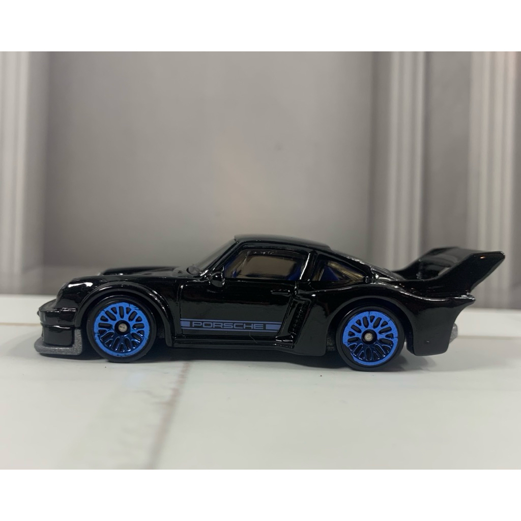Hotwheels porsche 934.5 hitam loose mulus