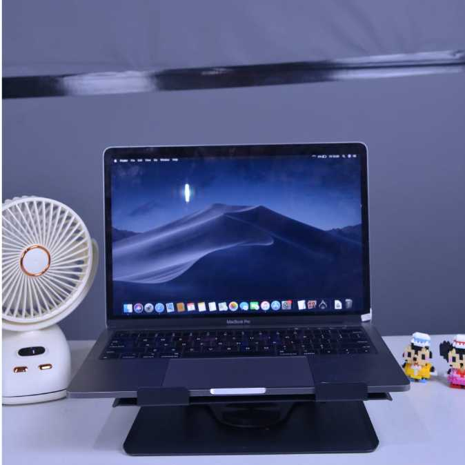 Apple MacBook Pro A1989 2018 Core i7 RAM 16GB SSD 512GB Laptop Premium Performa Tinggi untuk Profesi