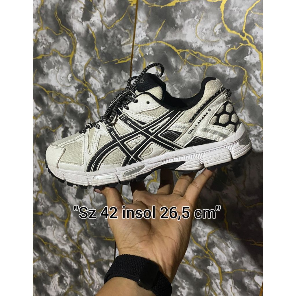 SEPATU ASICS GEL KAHANA 8