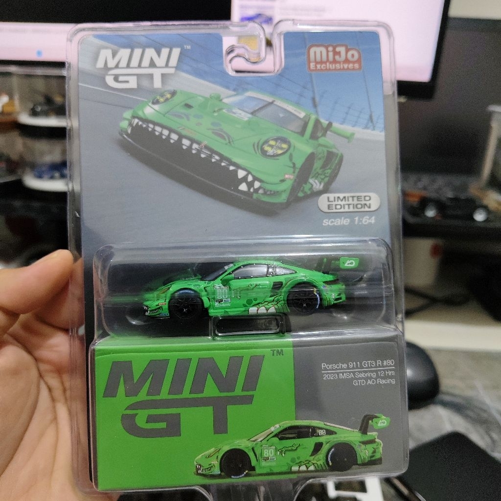 MINI GT #713 PORSCHE GT3 RS #80 REXY BLISTER
