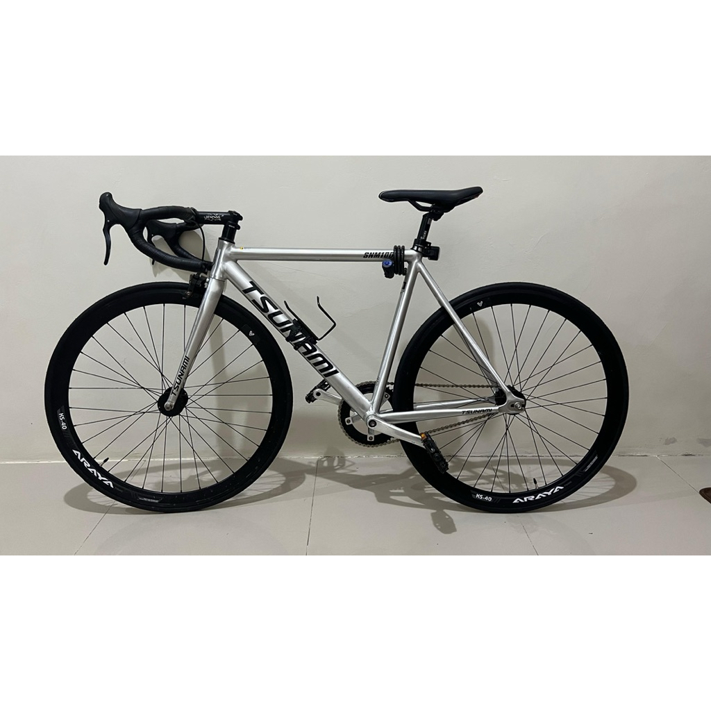Sepeda Fixie Fullbike Tsunami SNM100 Silver