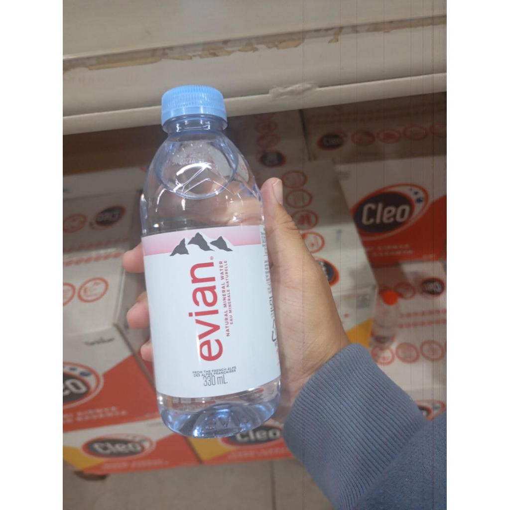 EVIAN MINERAL WATER 330ML  ISI 1 PCS