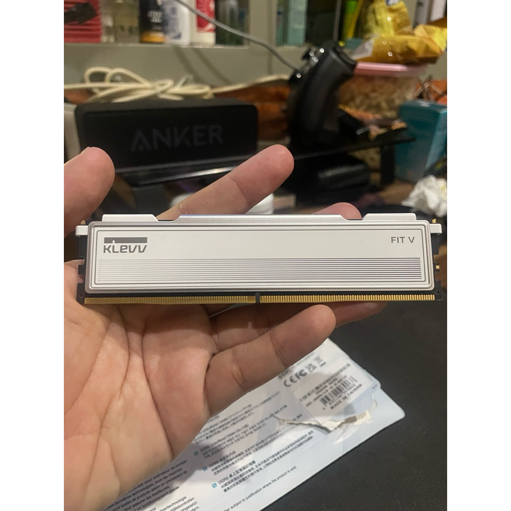 Klevv Fit V Ceramic White DDR5 16gb (1x16gb) 6400Mhz