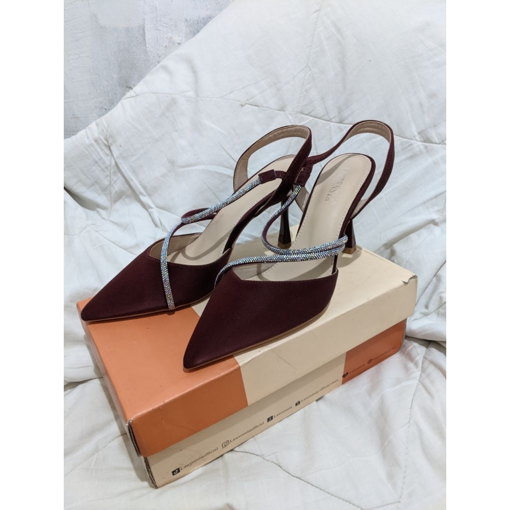 Preloved Sepatu Lawrensia - ZODE - XES