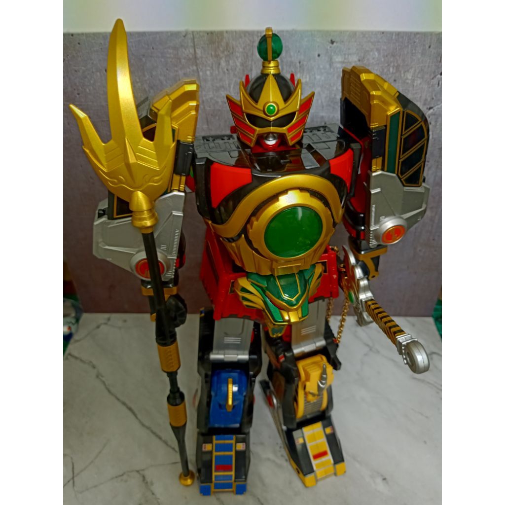 Figure DX Legacy Thunder Megazord Mighty Morphin Power Rangers
