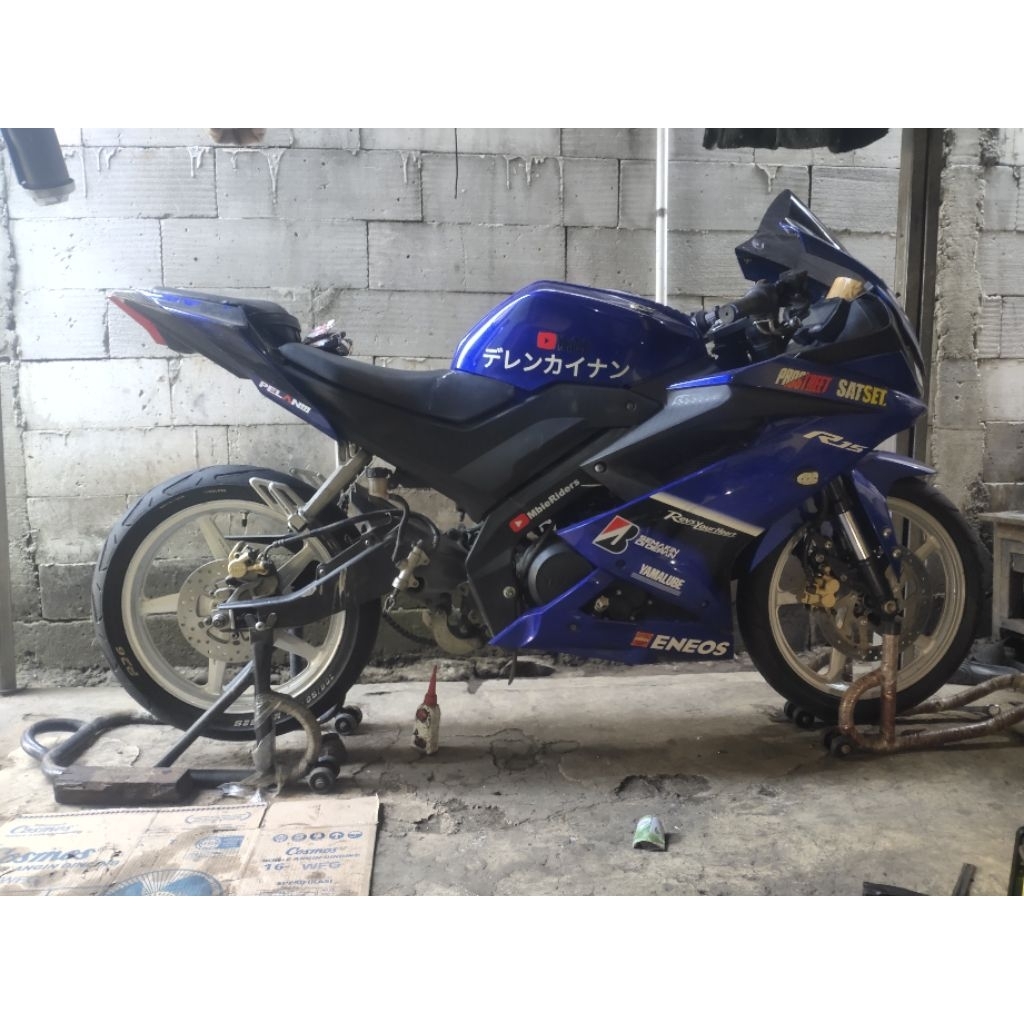 Full Bosh2an PNP Velg Vixion Old ke R15 V3 V4