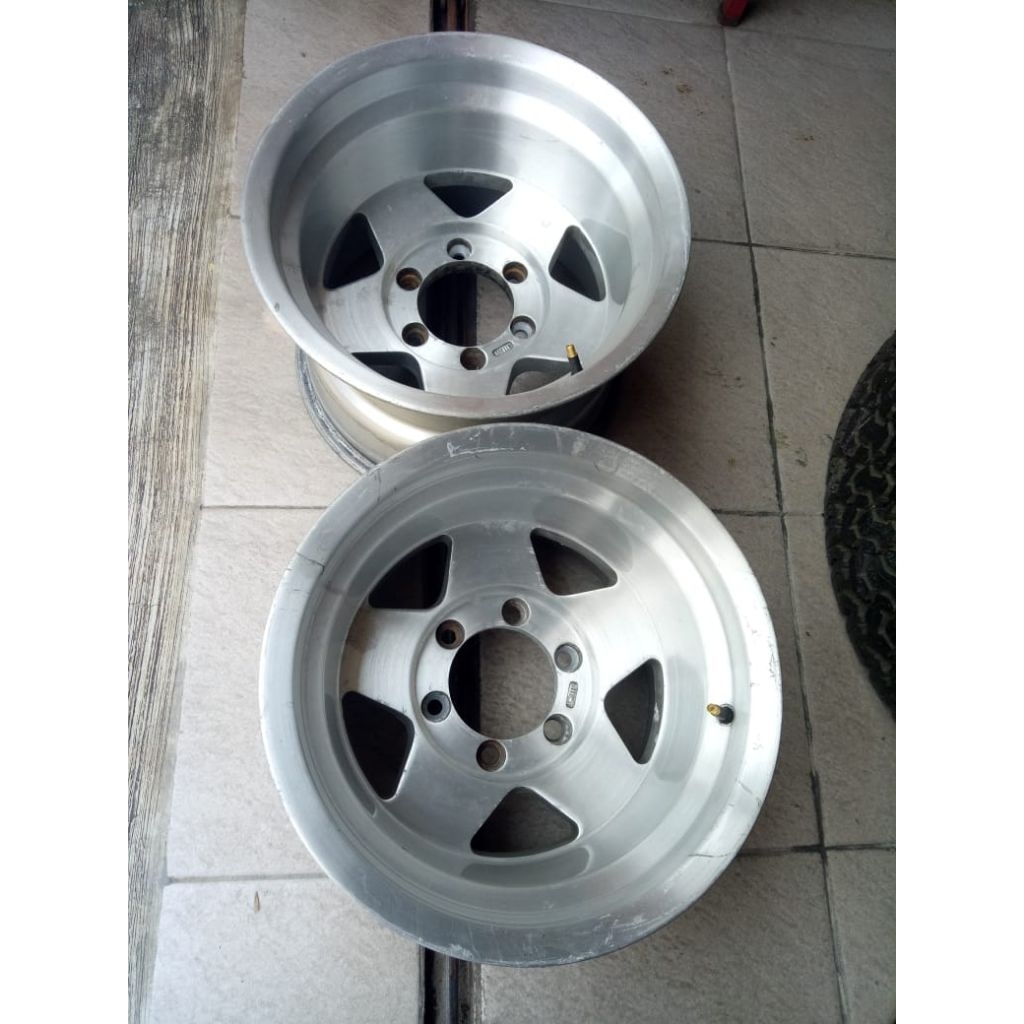 Velg Navy ring 15x10inch lobang 6 pcd 139.7 pemakaian normal (second) Tubeles Hardtop,Blazer,Trooper