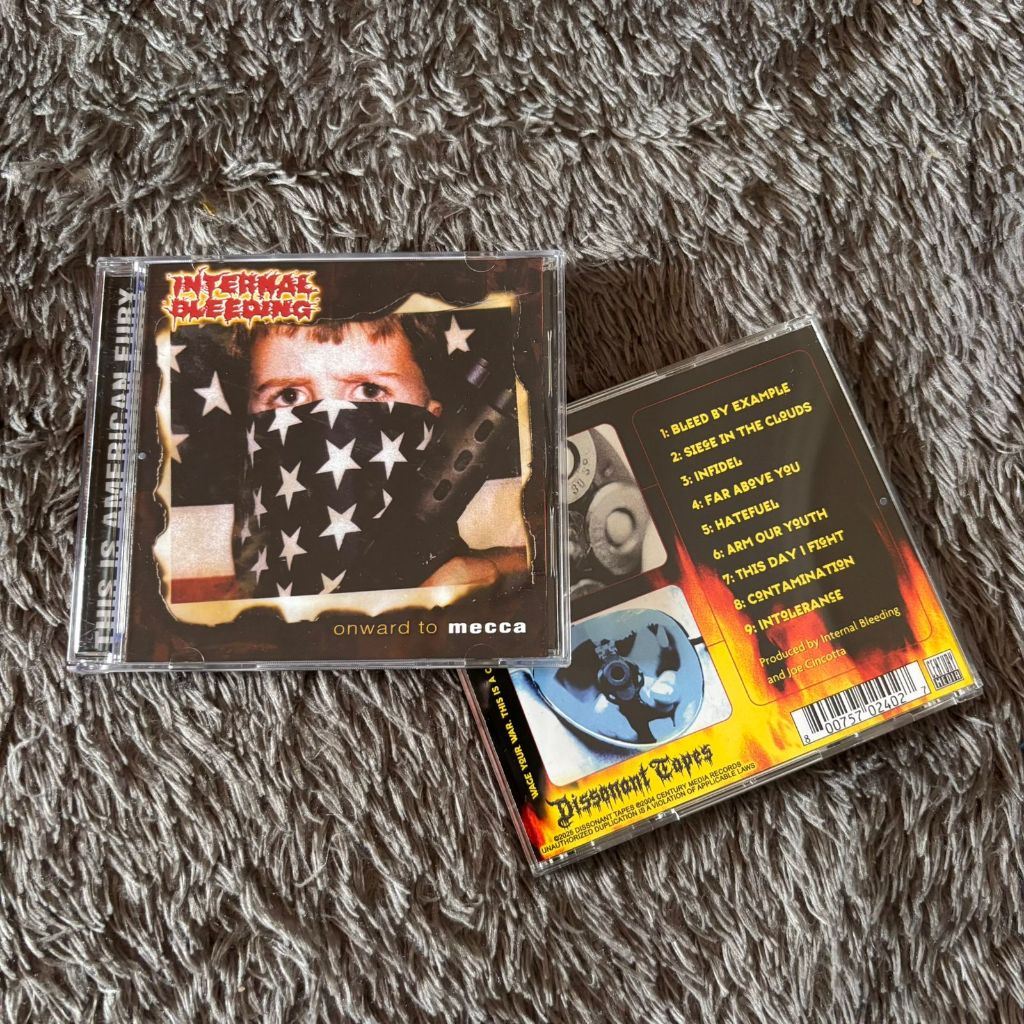 ORIGINAL CD INTERNAL BLEEDING - ONWARD TO MECCA (IMPORT FROM USA)