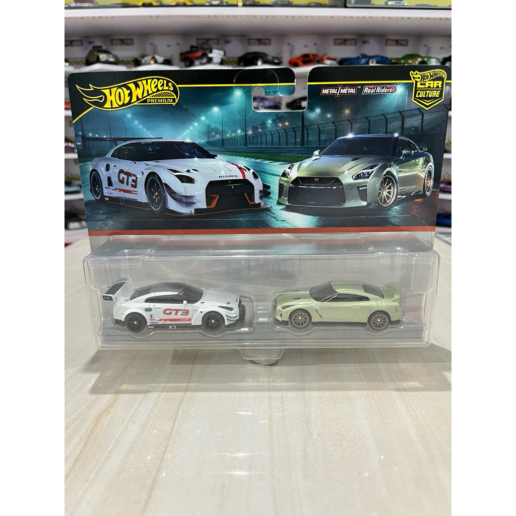Hotwheels Nissan GTR R35 GT3 & Nissan GTR R35