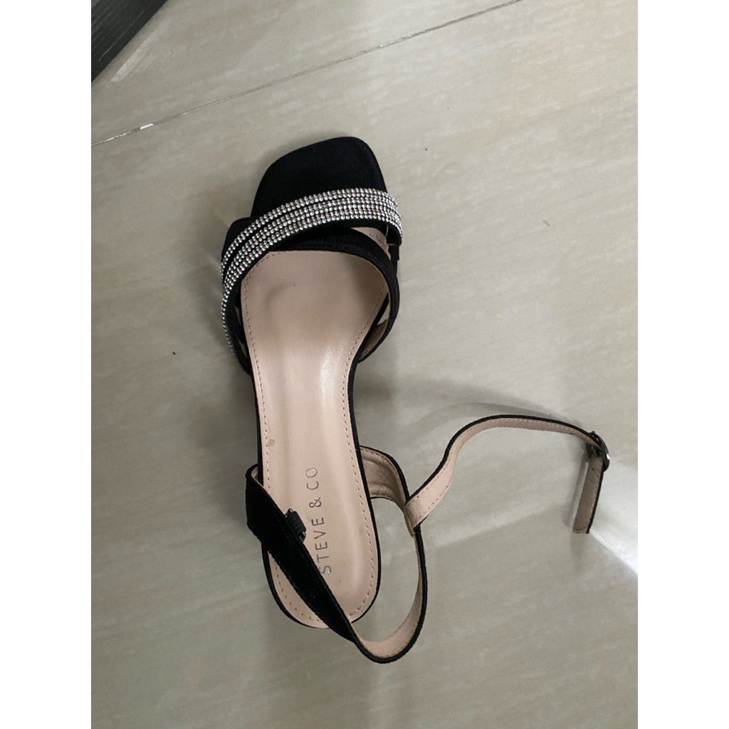 steve n co heels