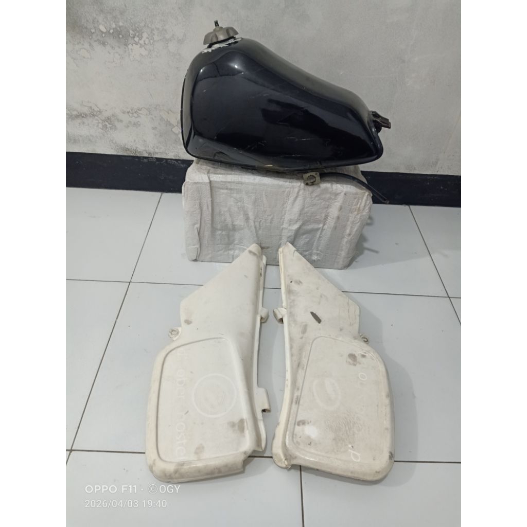 Tangki Original Suzuki Ts125 Cover Crossbones