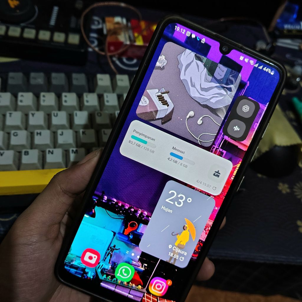 SAMSUNG A32 4G RAM 8GB  MEMORI 128GB