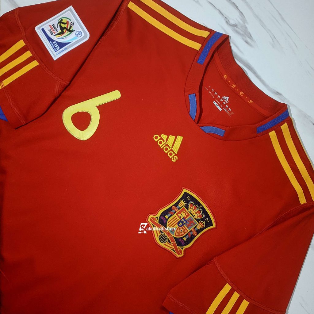 [USED] Jersey Spanyol / Spain Home 2010 Original P47902 NNS Iniesta