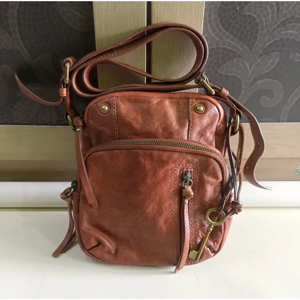 ocil sling brown