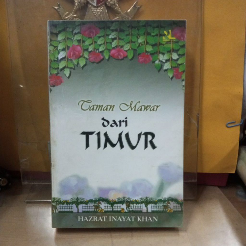 buku , taman mawar dari timur , hazrat inayat khan