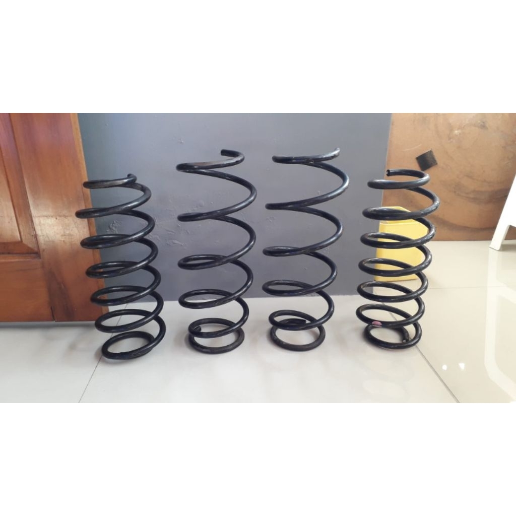 Per Standar Yaris depan & Blkg