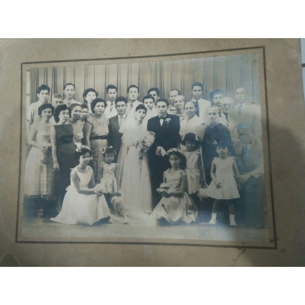 Foto jumbo wedding keturunan Tionghoa tahun 1940/langka