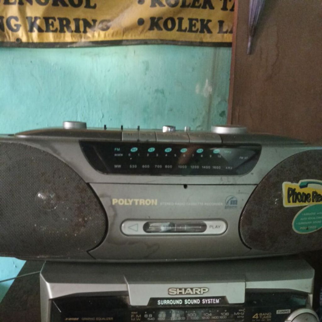 radio cassette polytron