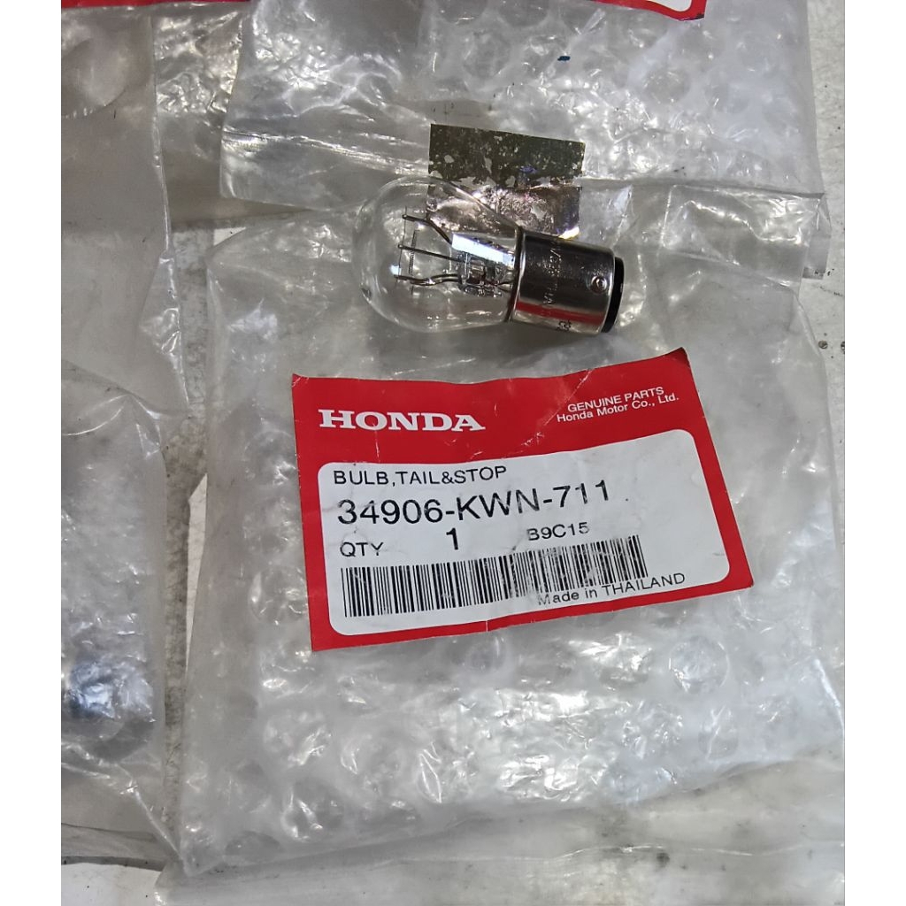 34906 KWN 711 DOP BOHLAMP LAMPU STOP BELAKANG SCOOPY FI ESP ORIGINAL