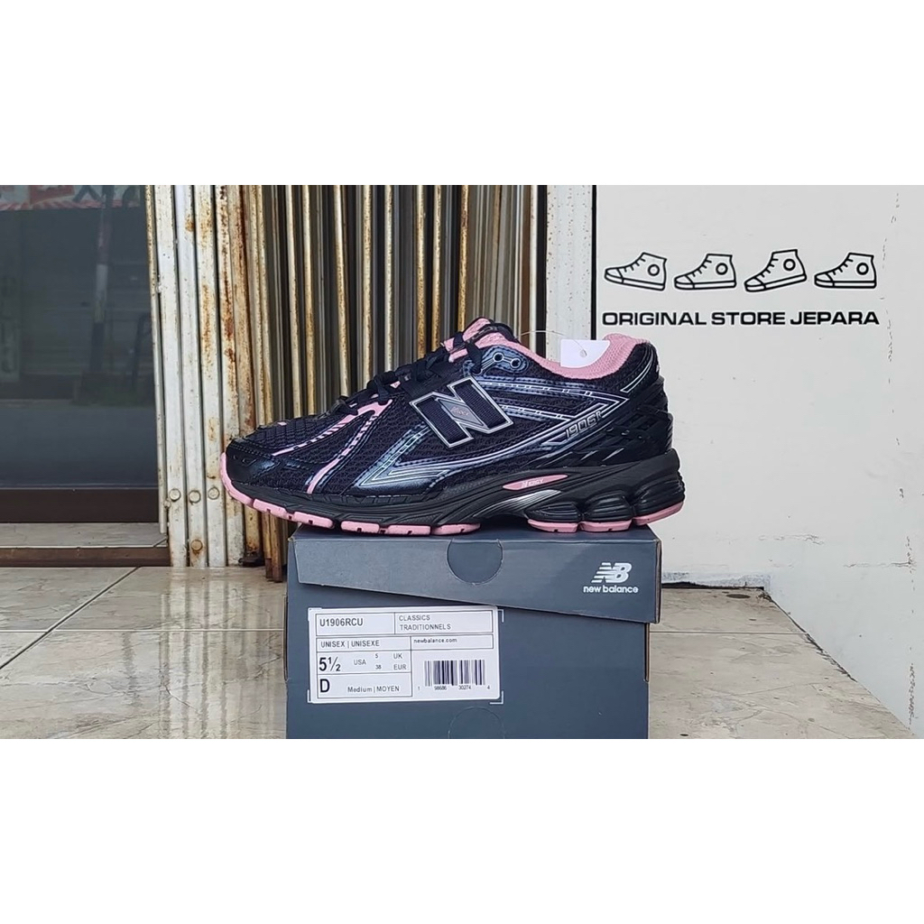 SEPATU CASUAL 1906R ORIGINAL 100%