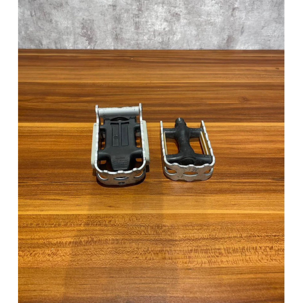 pedal brompton second ( minus lecet )