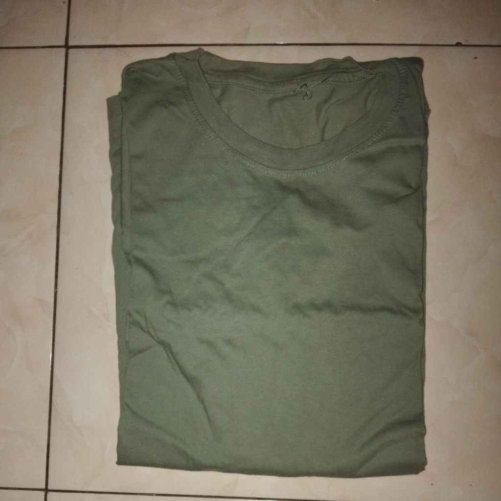 Baju Vintage - Rare Find Preloved Wash Out