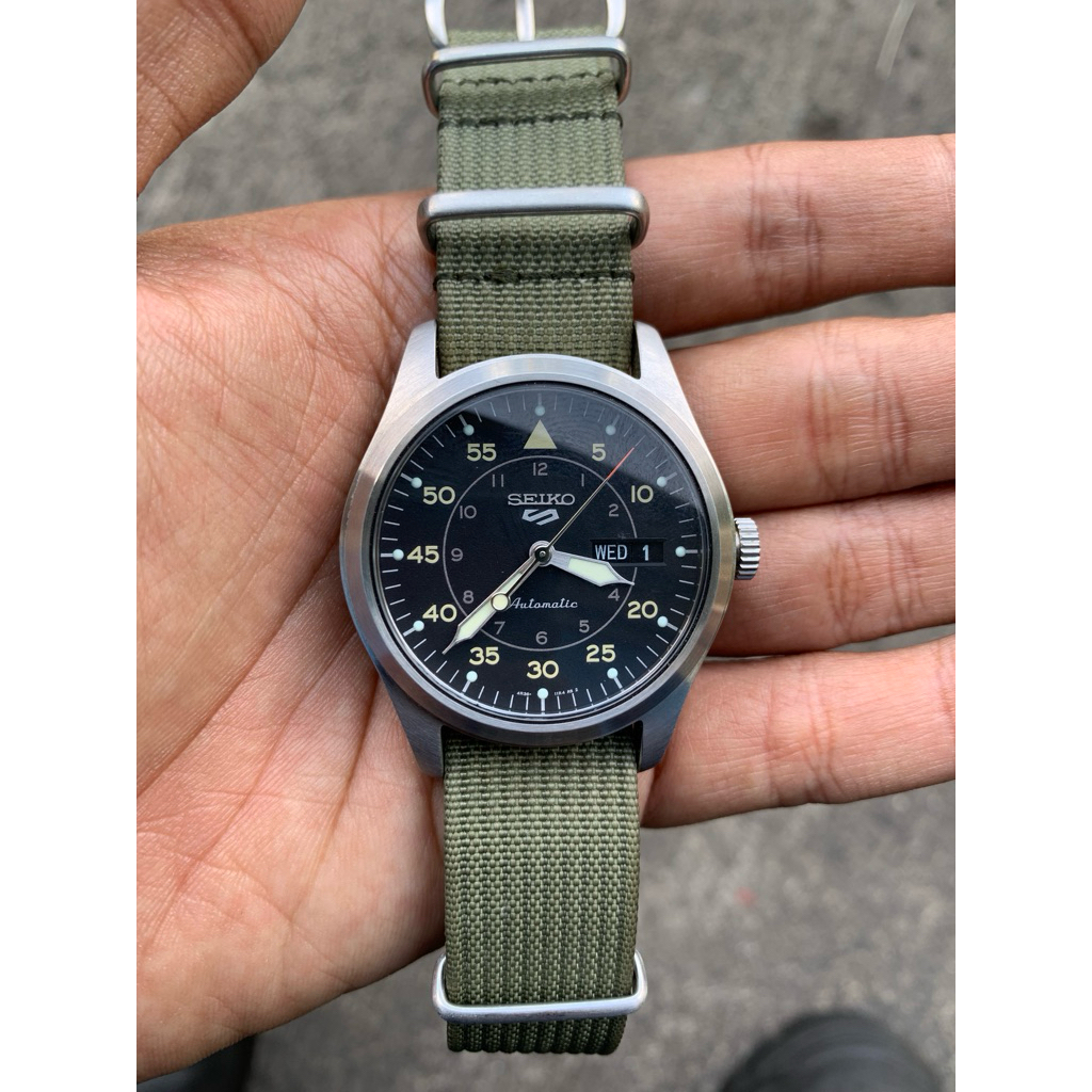 Seiko 5 Sport Military SRPH27K1