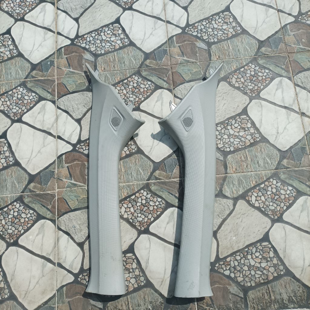 COVER PILAR KACA AVANZA VELOZ 2022 AIRBAG SRS ORIGINAL