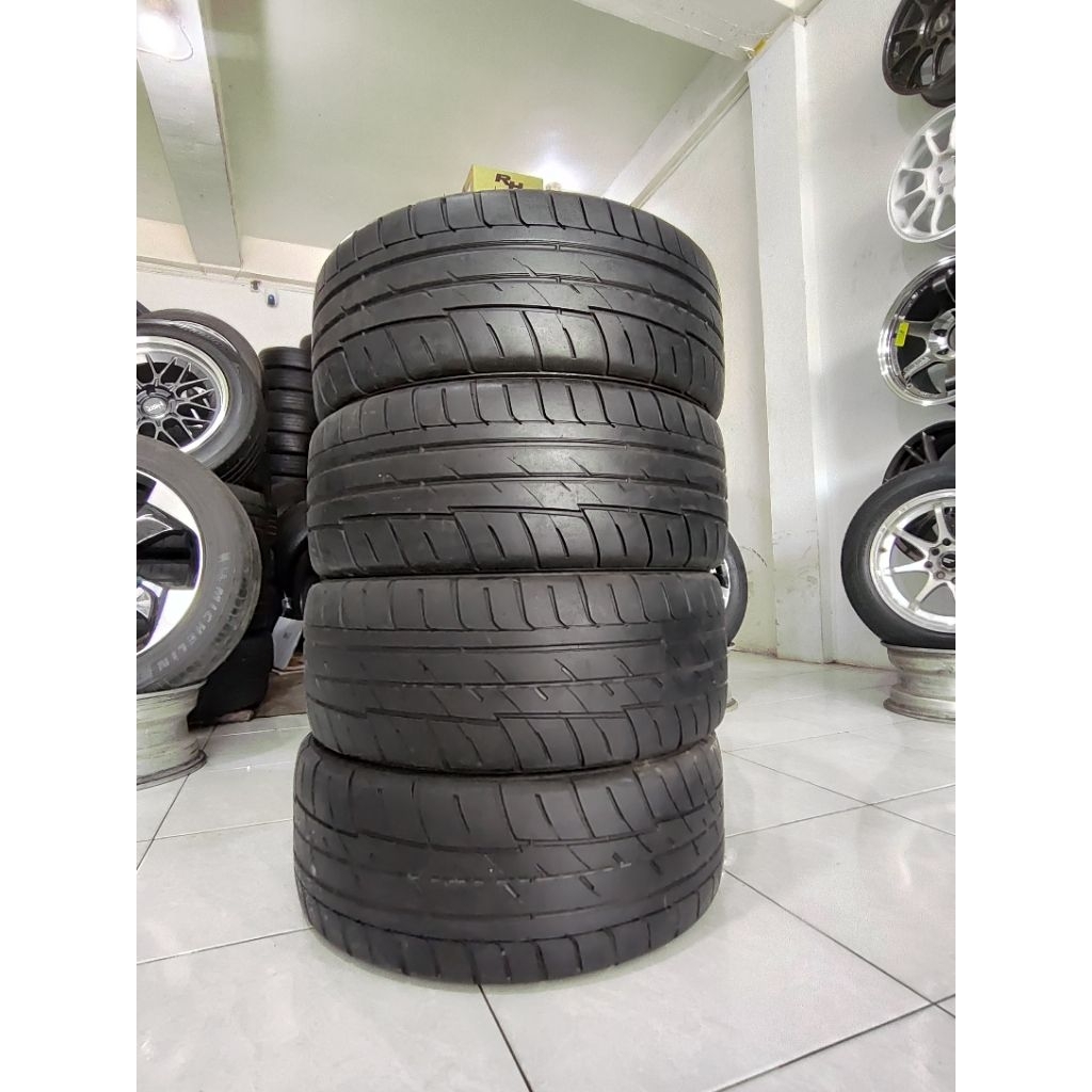 215/45 R17 GT champiro SX2