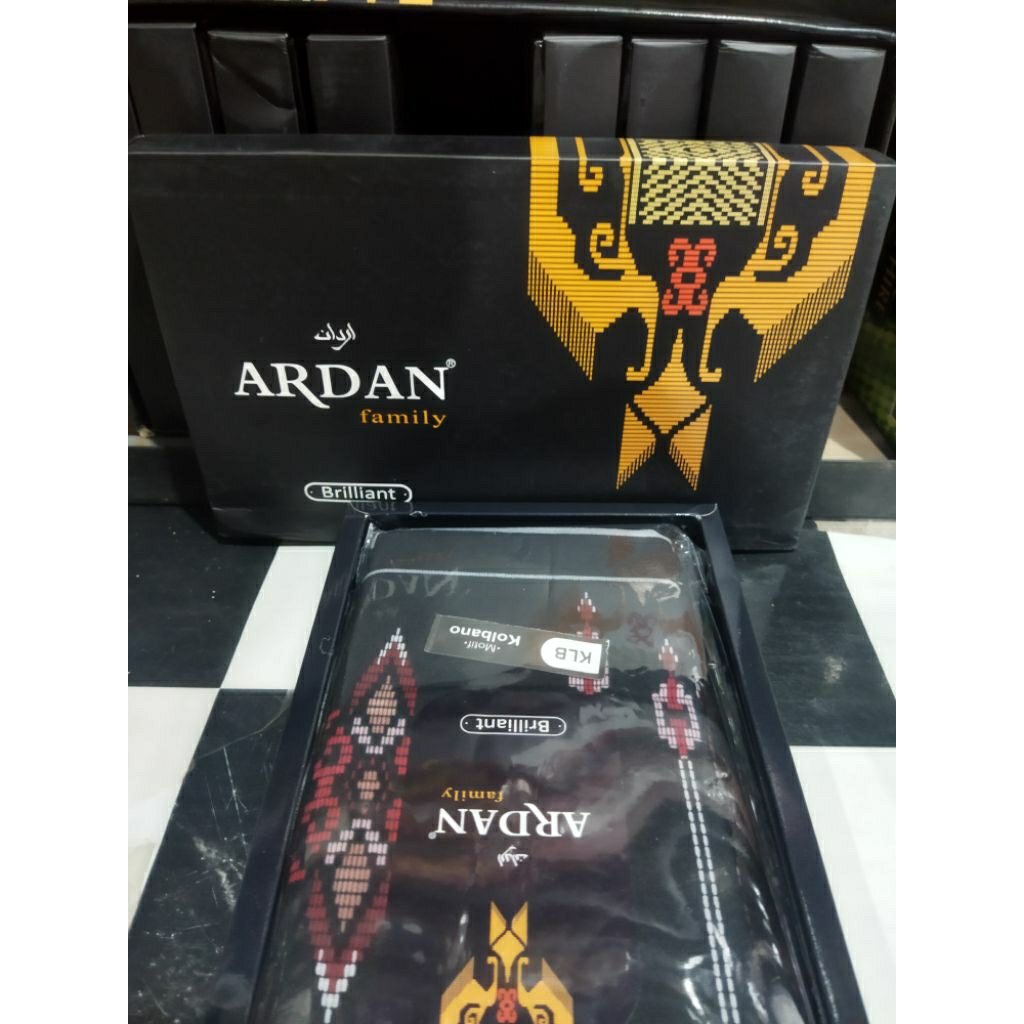 SARUNG ARDAN  FAMILY FAMILY ORI