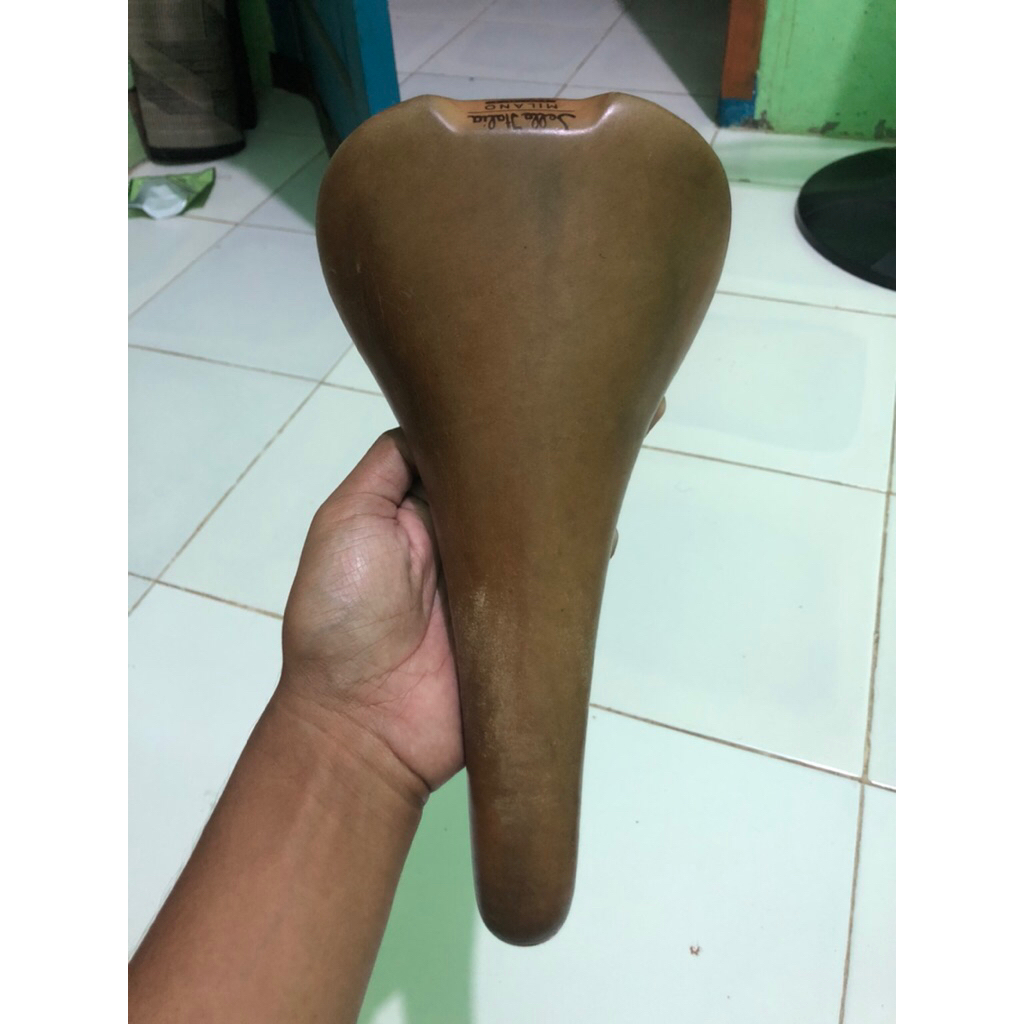 Saddle selle flite milano