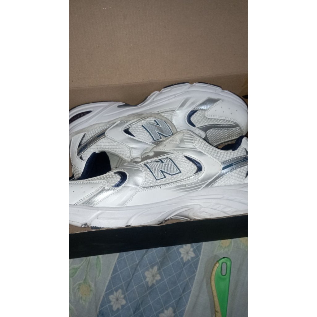NEW BALANCE 530 ORI SECOND SIZE 40