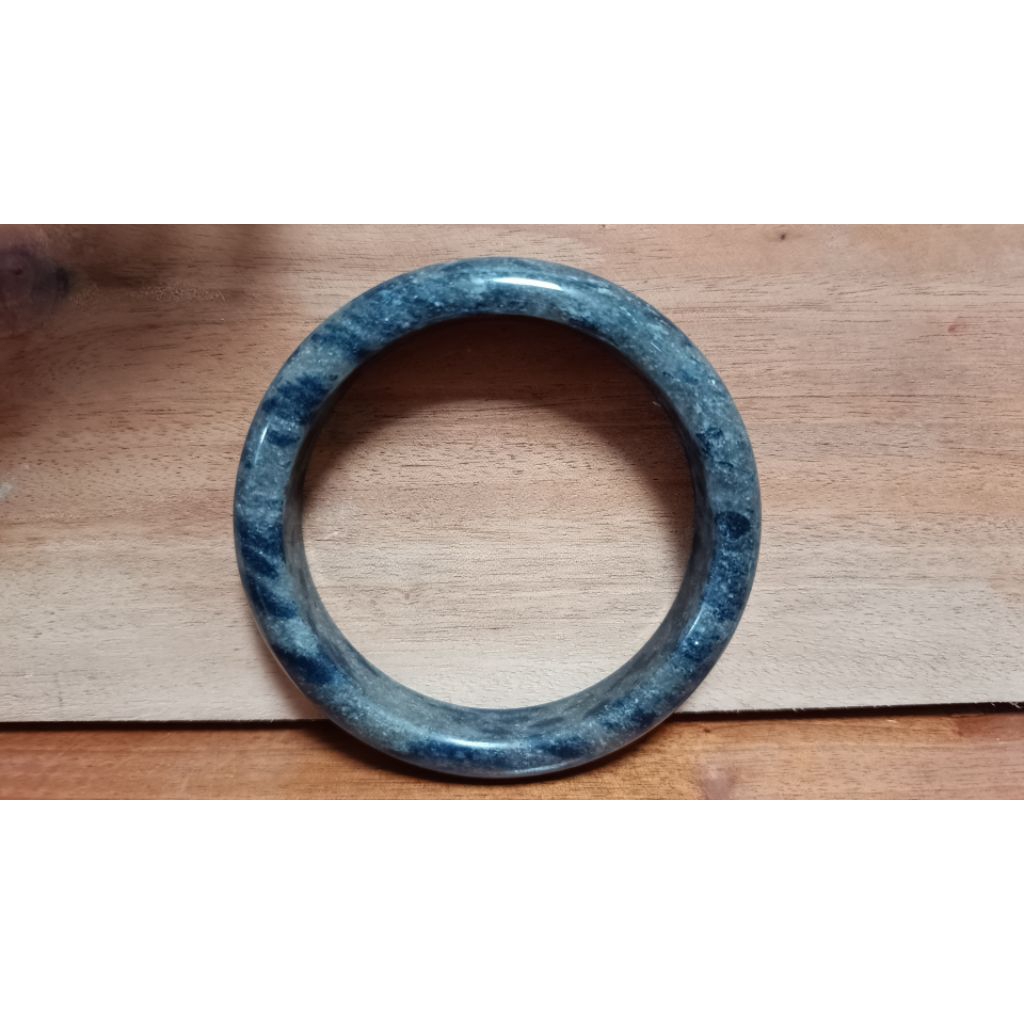 Bangle K2 stone