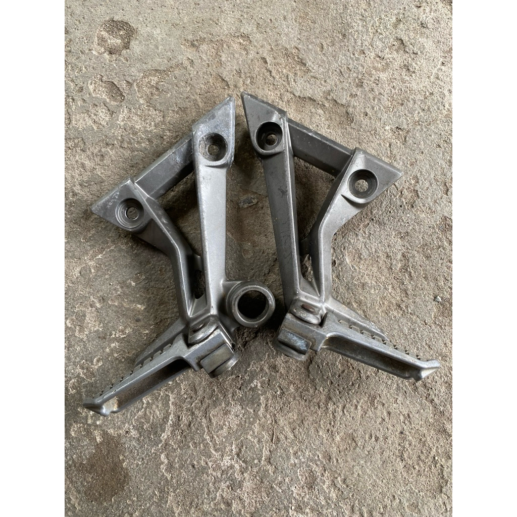 POSTEP FOSTEP BELAKANG NINJA 250 FI ORI COPOTAN