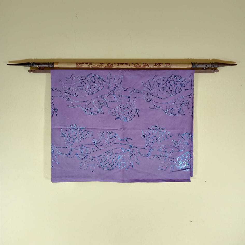 Kain Batik Tulis -naTan- Motif Anggur Prada Biru Halus