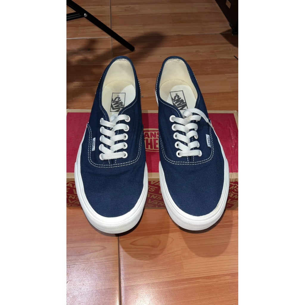 Sepatu Vans Authentic Original (second/preloved)